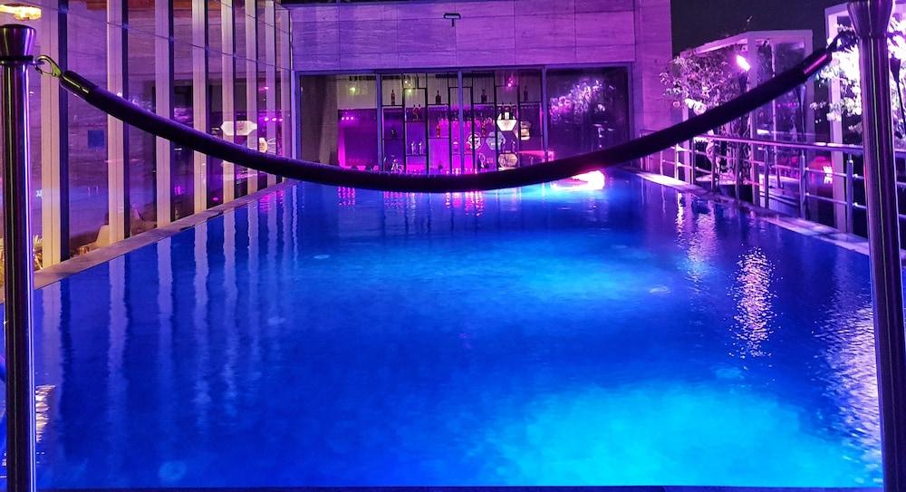 Radisson Lucknow City Center Zewnętrze zdjęcie